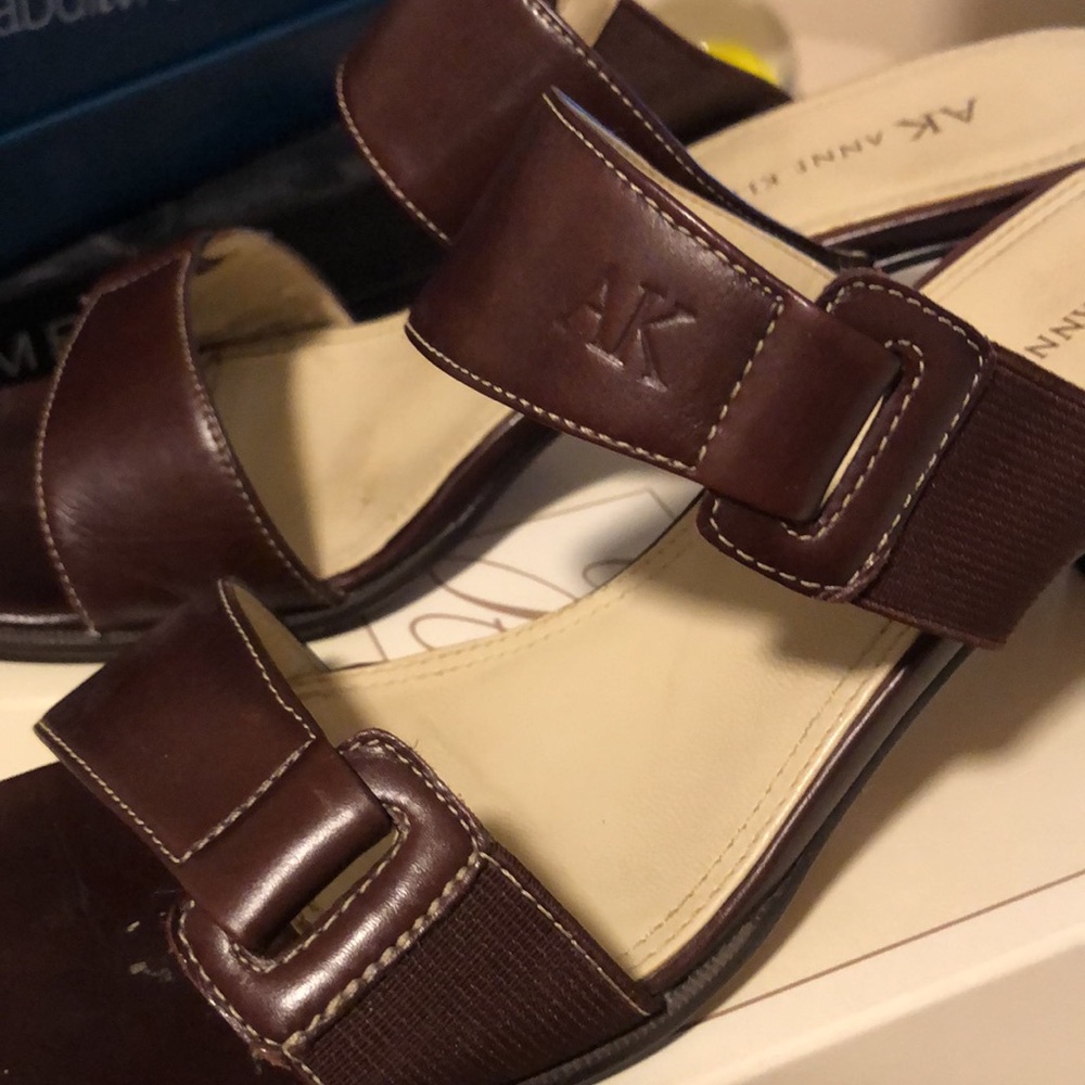 Shoes - Picture 2 of 4